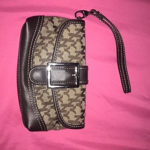 NEW YORK AND COMPANY WRISTLET